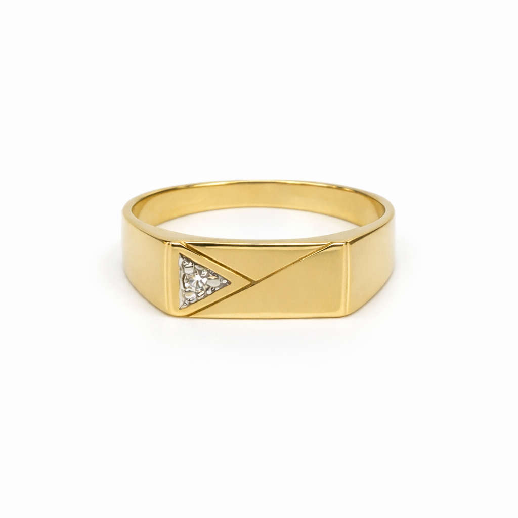 9ct Yellow Gold Gents Diamond Signet Ring (0.03ct), 6.40 x 13.90mm - 9YGD9472 Gold Rings 9ct Yellow Gold Gents Diamond Signet Ring (0.03ct), 6.40 x 13.90mm - 9YGD9472 Gold Rings