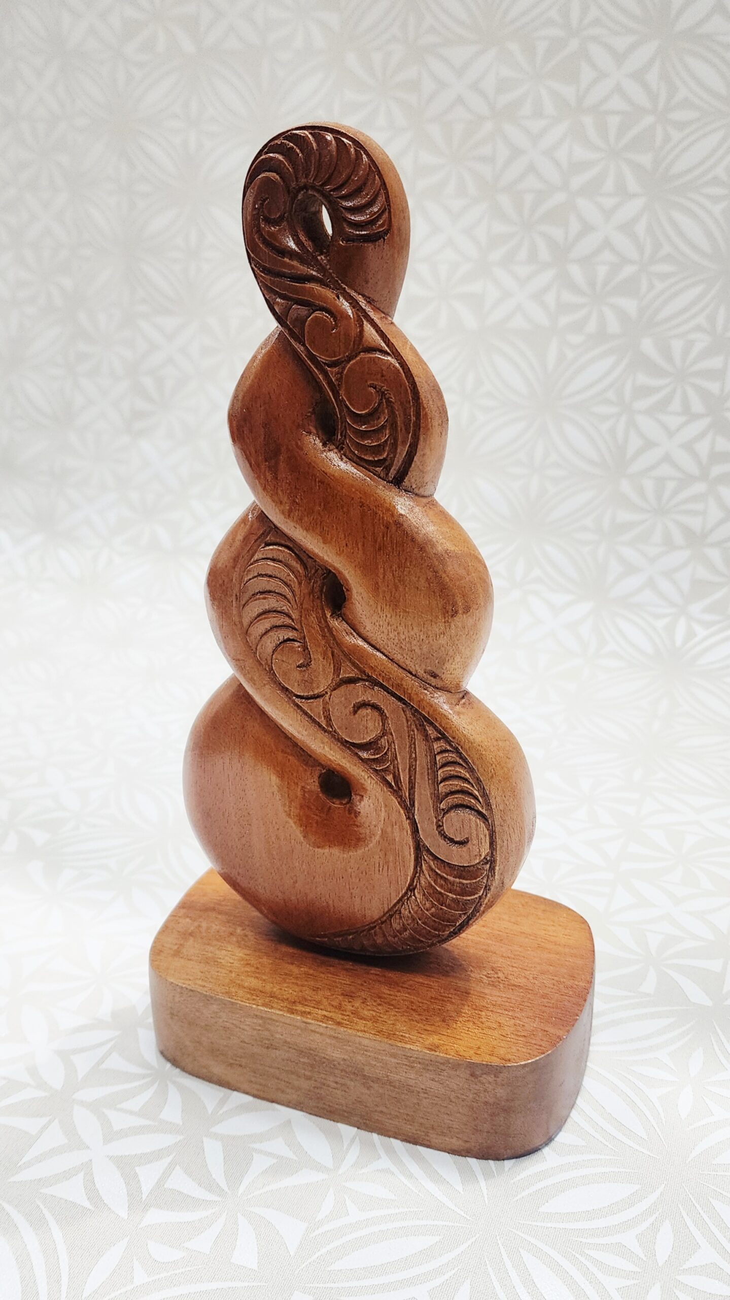 Hand-Carved Wooden Triple Twist on Base – Made in New Zealand 21st Keys Hand-Carved Wooden Triple Twist on Base – Made in New Zealand 21st Keys
